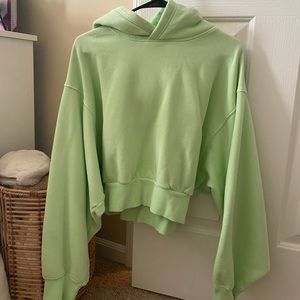 TNA Cozy AF Fleece Cropped Hoodie